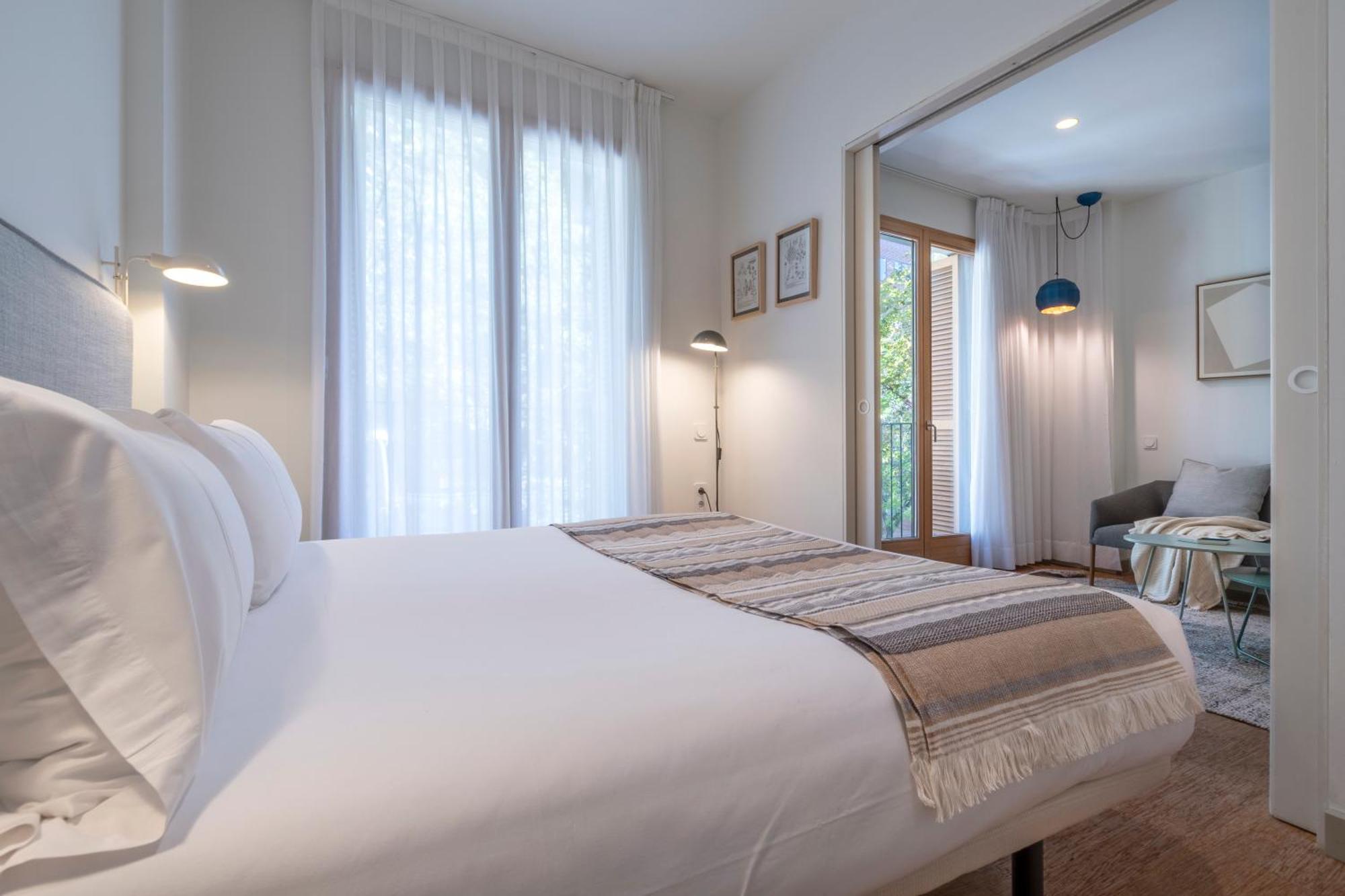 Aspasios City Oasis Apartments บาร์เซโลนา ภายนอก รูปภาพ