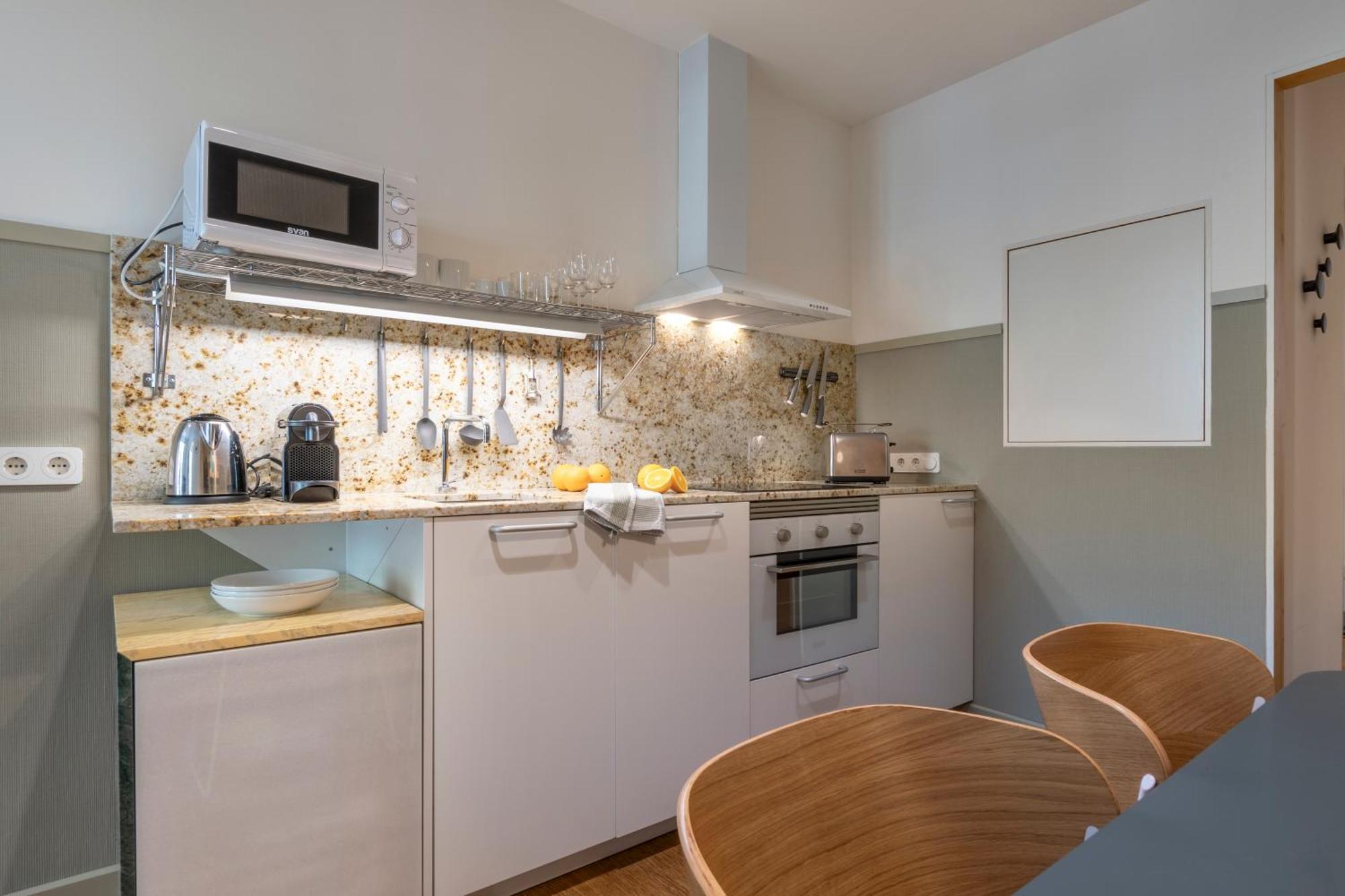 Aspasios City Oasis Apartments บาร์เซโลนา ภายนอก รูปภาพ