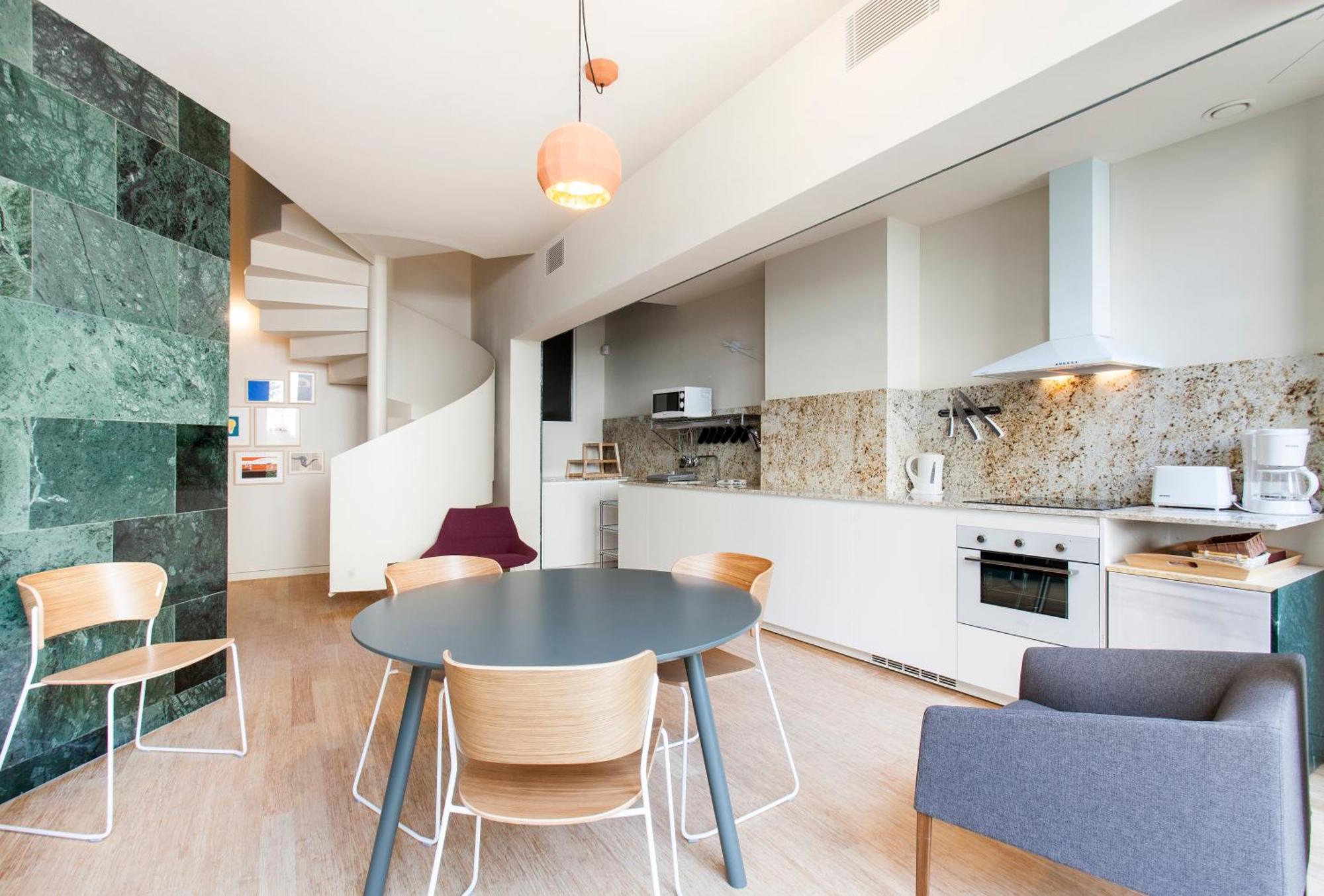 Aspasios City Oasis Apartments บาร์เซโลนา ภายนอก รูปภาพ